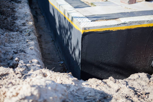 Professional Wet Basement Repair technician working in West Mansfield, OH